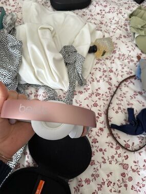 Beats by Dre Rose Gold and White Over-Ear Headphones